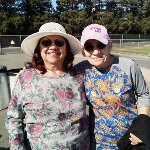 Meet your Posher, Edna